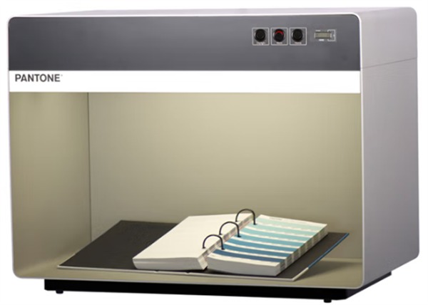 Pantone91免费版看片