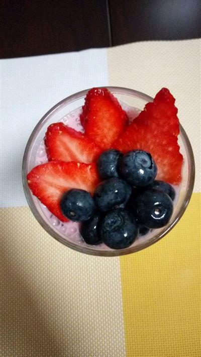 蓝莓草莓味道如何